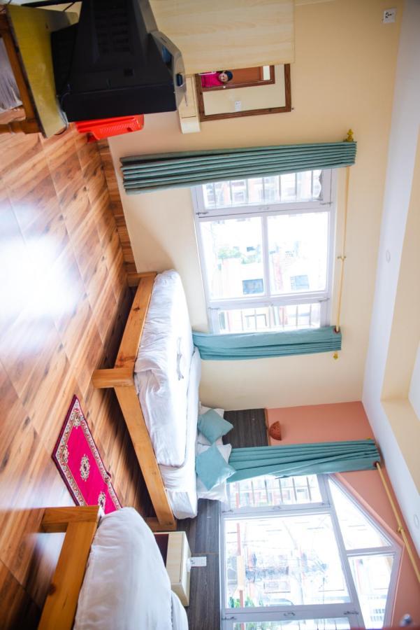 Hotel Olympus Pokhara Zewnętrze zdjęcie