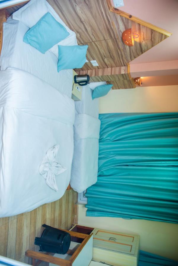 Hotel Olympus Pokhara Zewnętrze zdjęcie
