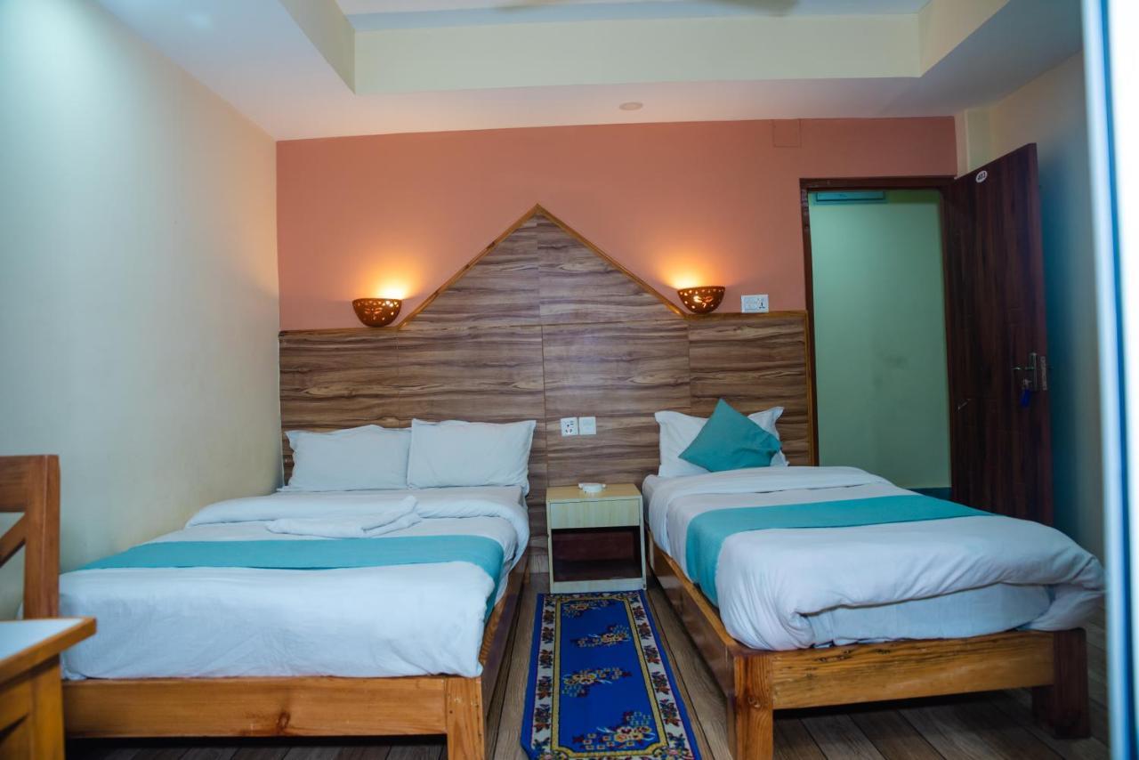 Hotel Olympus Pokhara Zewnętrze zdjęcie