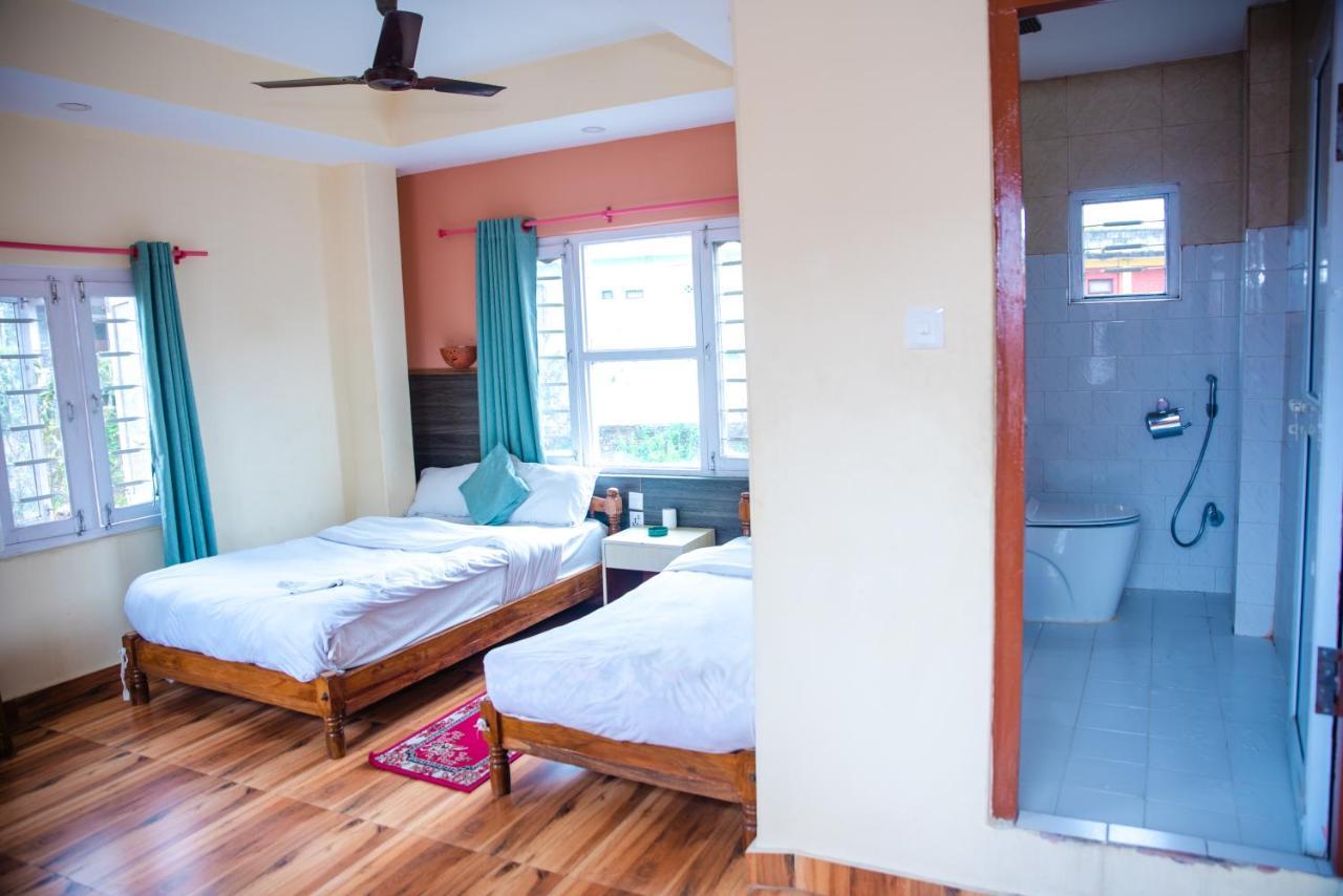 Hotel Olympus Pokhara Zewnętrze zdjęcie