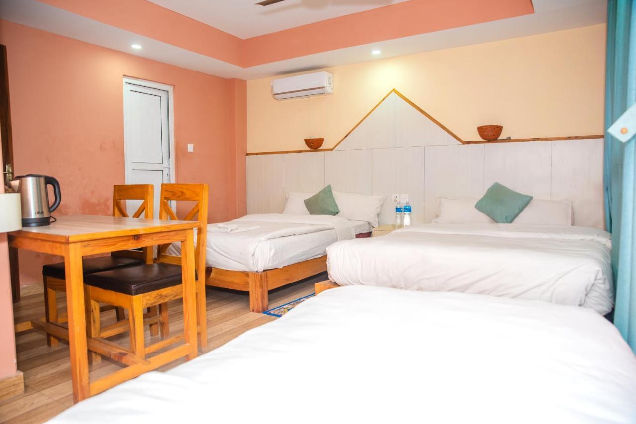 Hotel Olympus Pokhara Zewnętrze zdjęcie